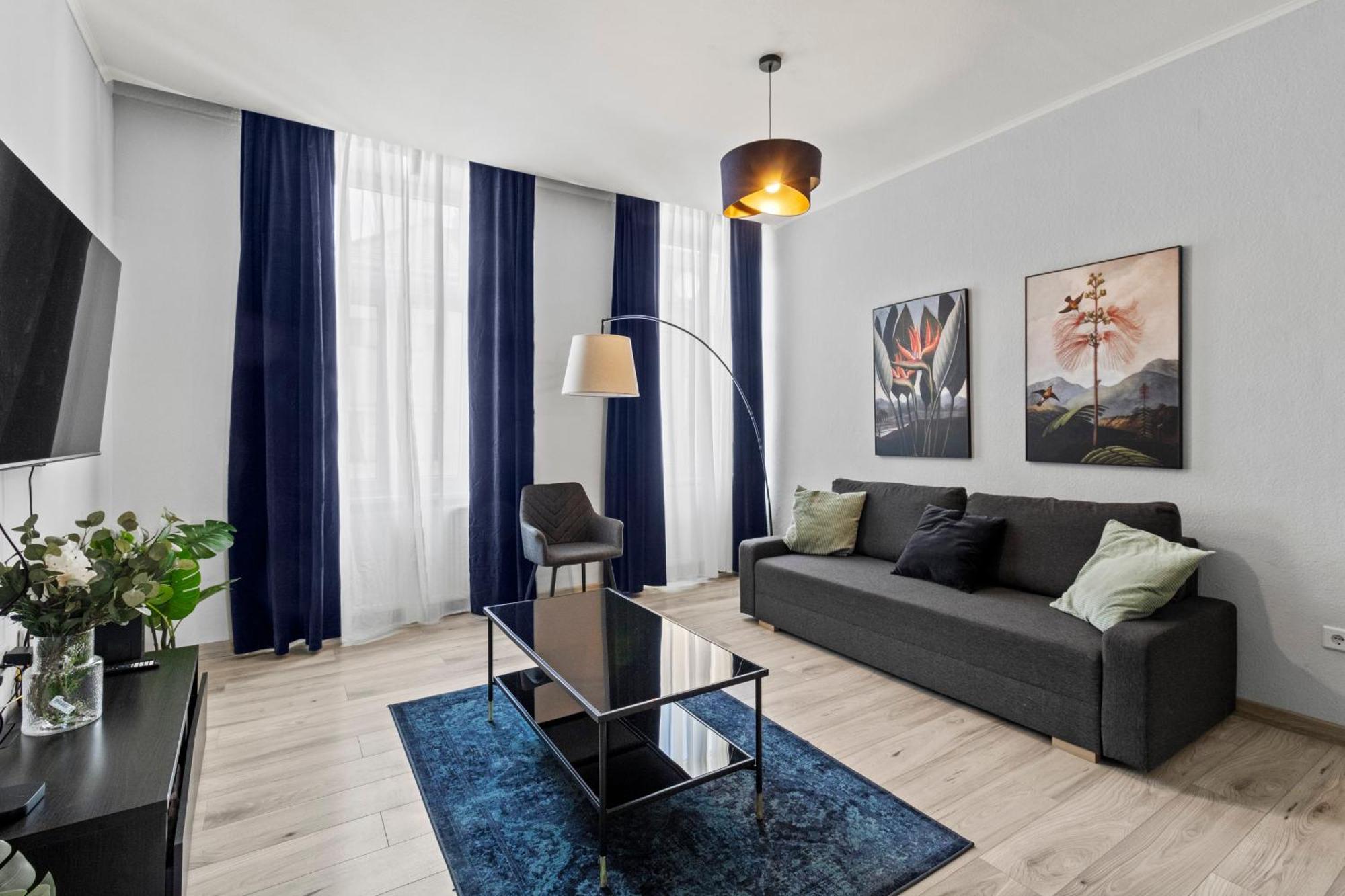 וינה Balcony Apartment, 4 Min To U3 Zipperer Strasse מראה חיצוני תמונה